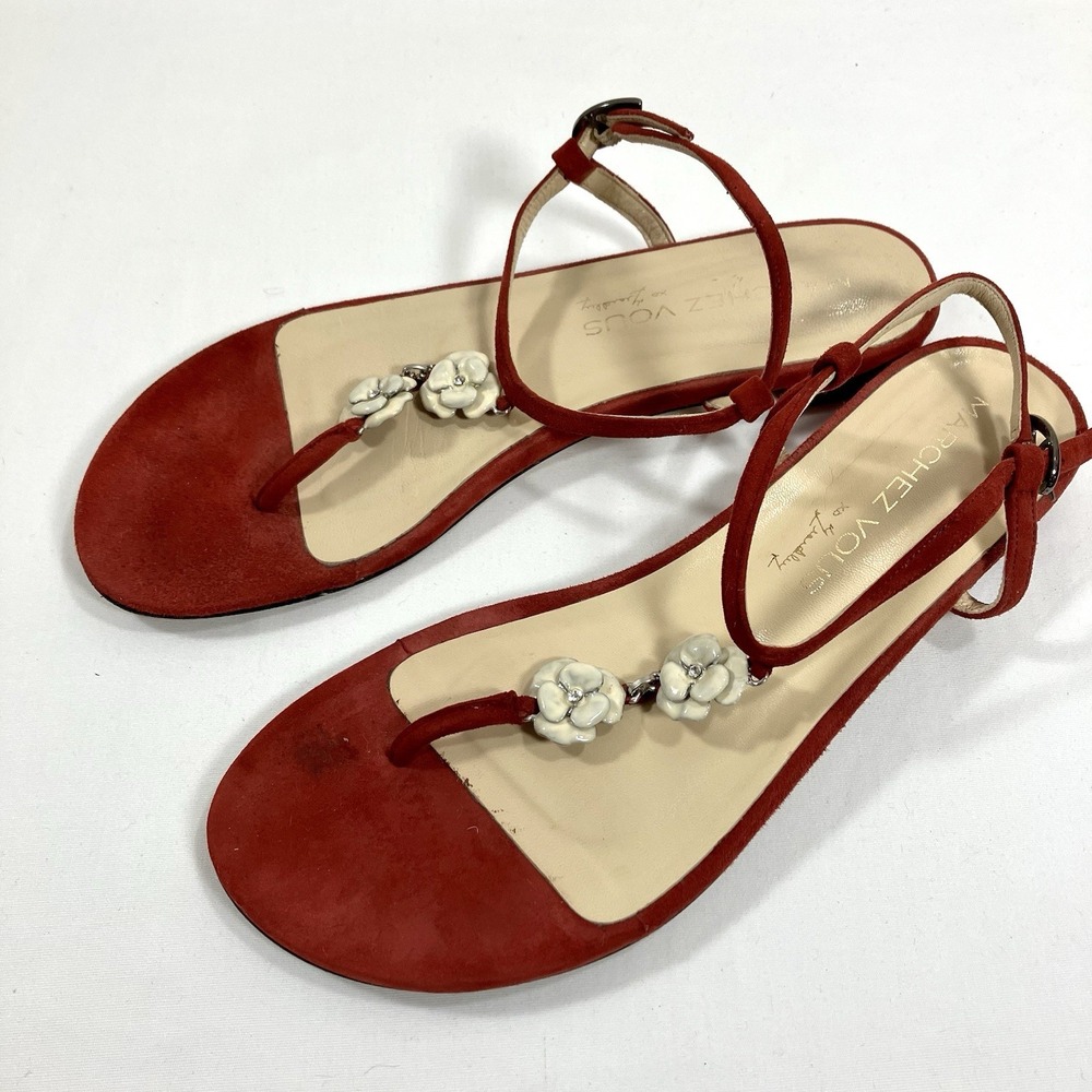Marchez Vous Sandals Red Suede Floral Enamel Thong Flats Italy Size 9